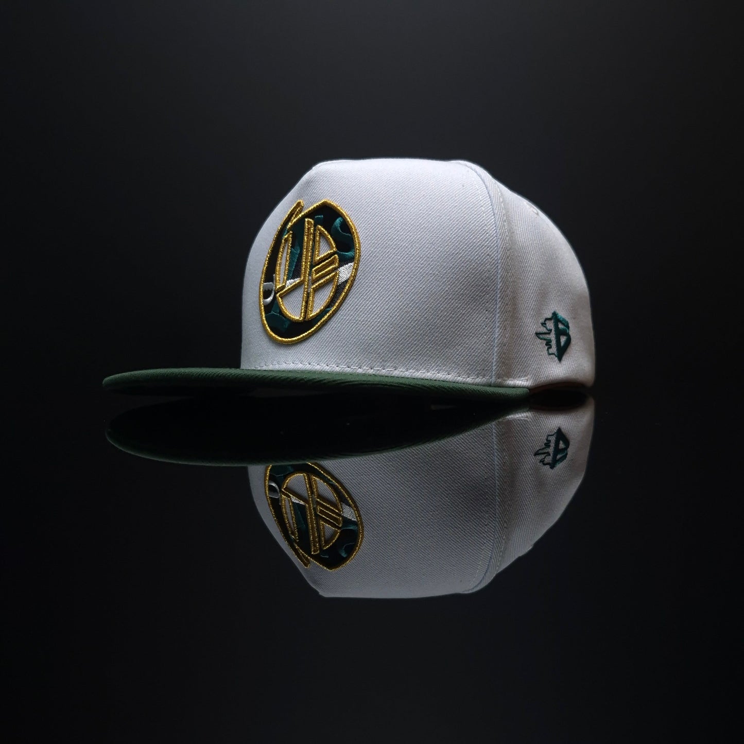 OAK • BAY AREA WHITE 04